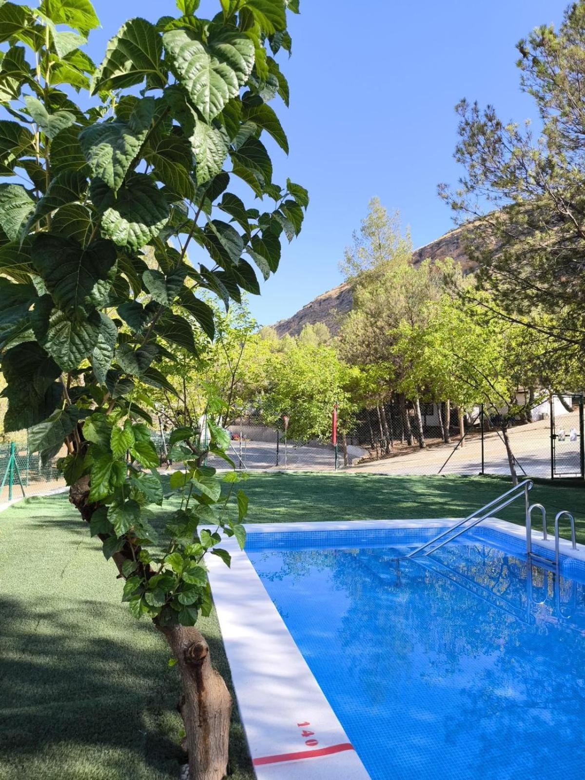 Centro De Ocio Alua Casa Rural Iznajar Lago De Andalucia 外观 照片