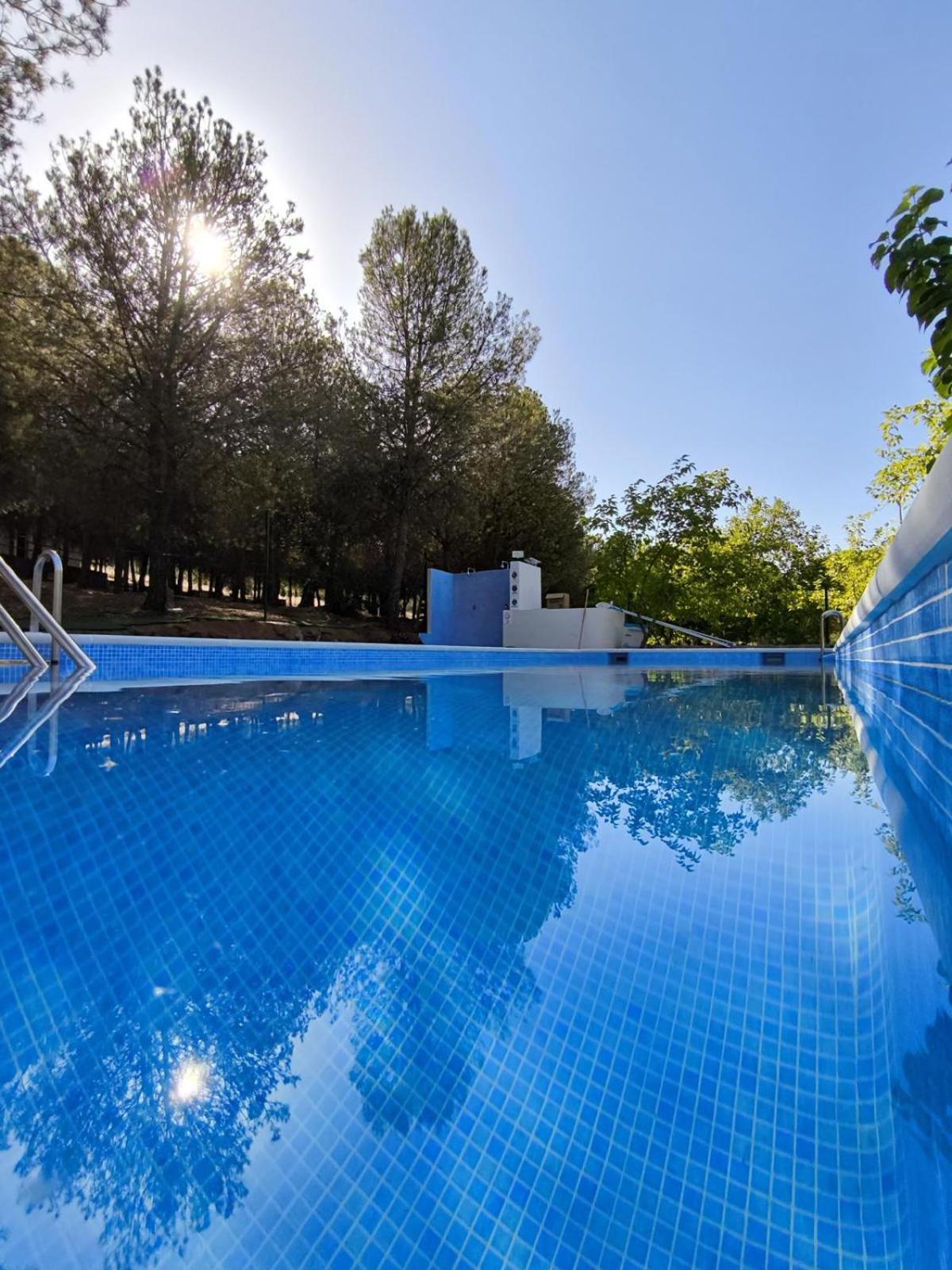 Centro De Ocio Alua Casa Rural Iznajar Lago De Andalucia 外观 照片