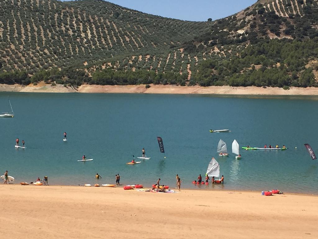 Centro De Ocio Alua Casa Rural Iznajar Lago De Andalucia 外观 照片