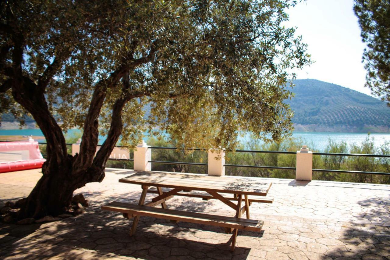 Centro De Ocio Alua Casa Rural Iznajar Lago De Andalucia 外观 照片